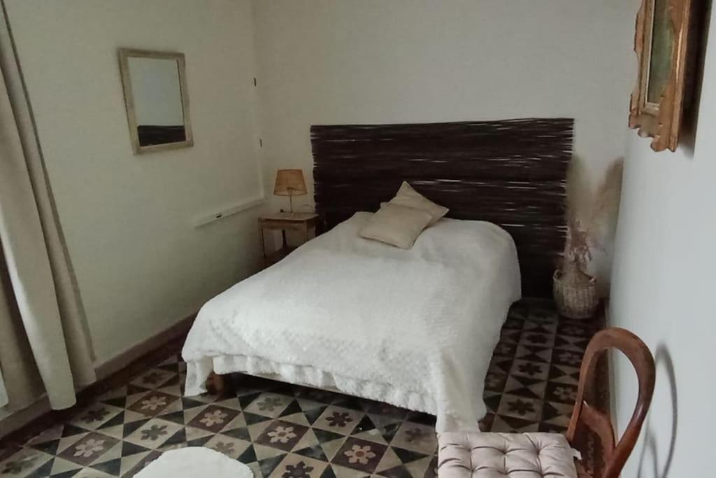 Apartamento Rez De Jardin La Chartre-sur-le-Loir