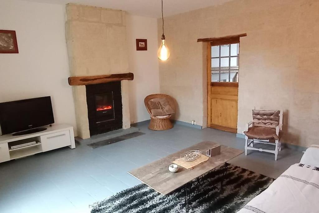 Apartamento Rez De Jardin La Chartre-sur-le-Loir